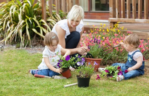 Screen-reader friendly landscaping information for Brockley